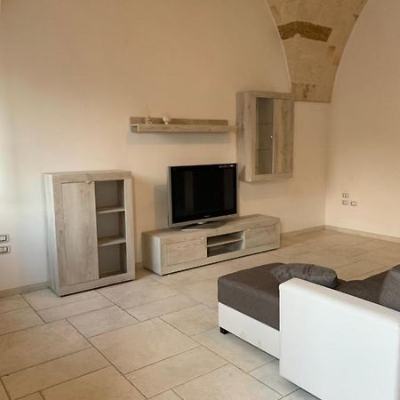 Toto House Apartment Mesagne Luaran gambar