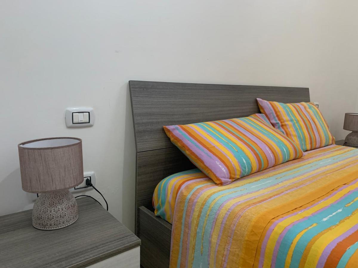Toto House Apartment Mesagne Luaran gambar